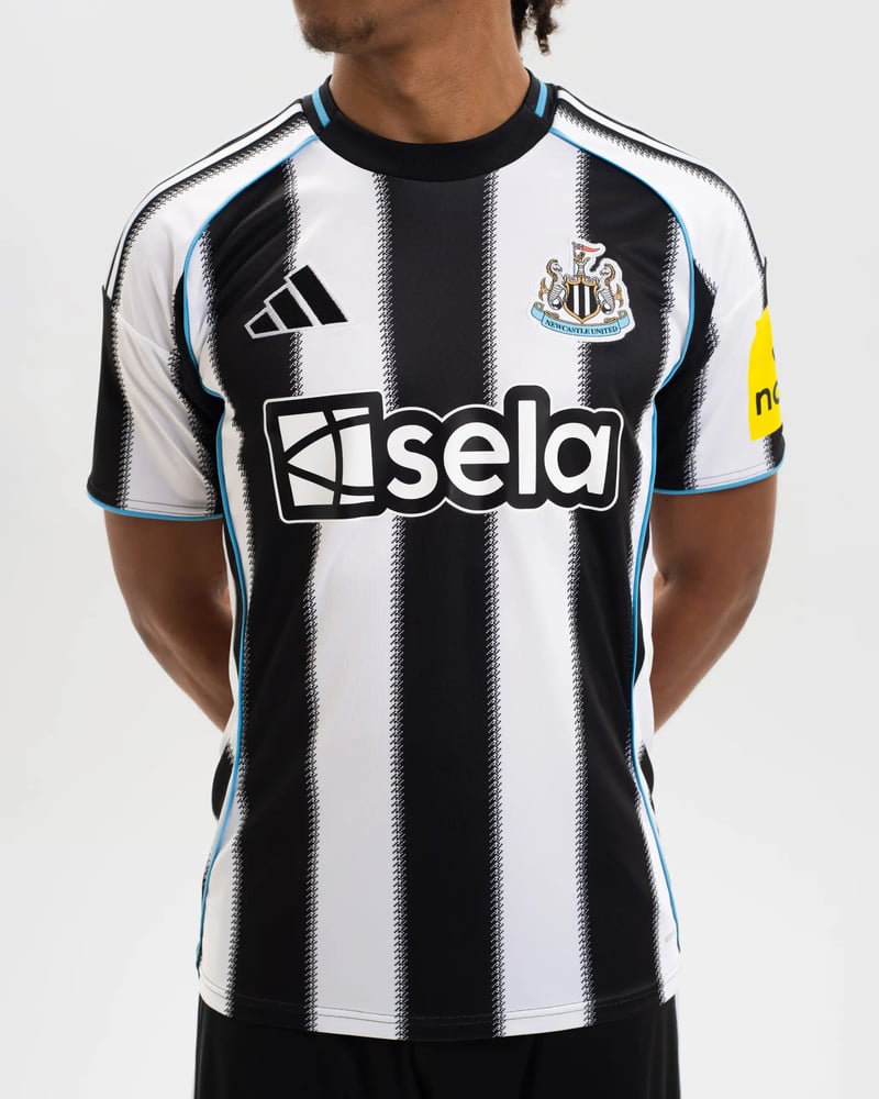 Men's Newcastle United 2025/26 Home Long Sleeve Shirt