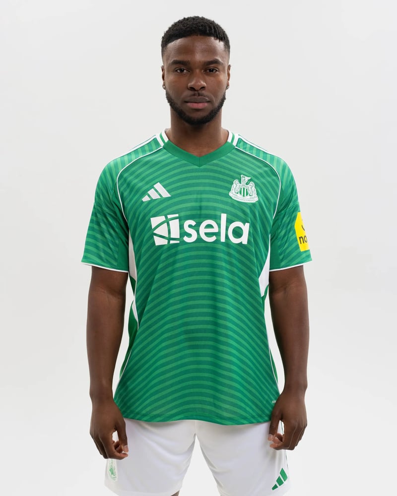 Women's Newcastle United 2025/26 Away Shirt