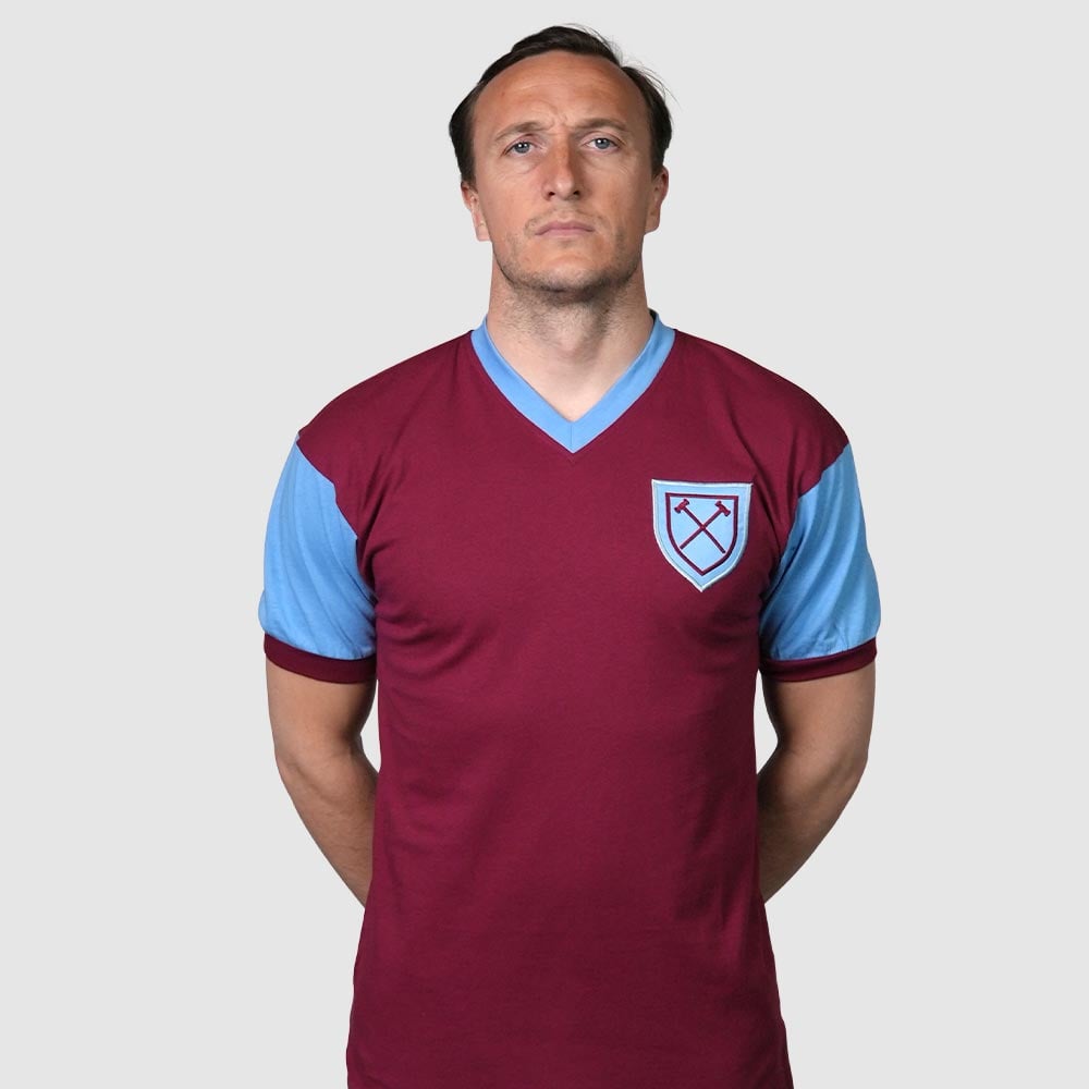 Kid's West Ham United 1958 Retro Bobby Moore First Shirt #6