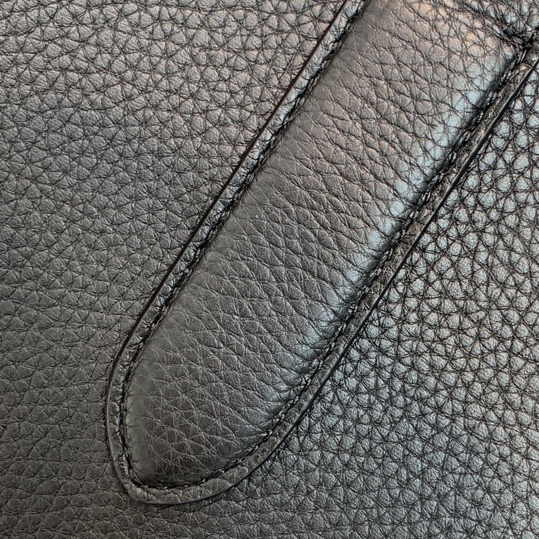 ルイ・ヴィトン LV カバ トラベルバッグ M52817