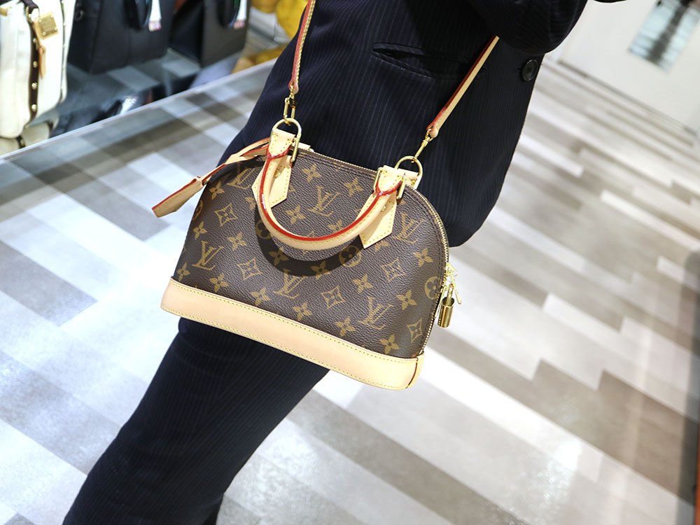 ヴィトンのアルマBBがブーム再熱!?ミニバッグが人気の分けとは【茜部】 | 【公式】岐阜・愛知の質・ブランド品の買取、販売なら質屋かんてい局