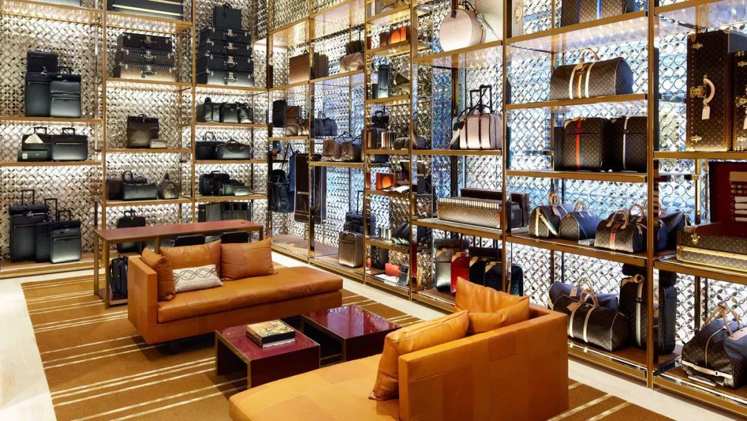 只要逛一家LV门店就能发现隐藏的大师手笔，带你一次逛个够。&mdash;&mdash;欧美建筑篇- 雪花新闻