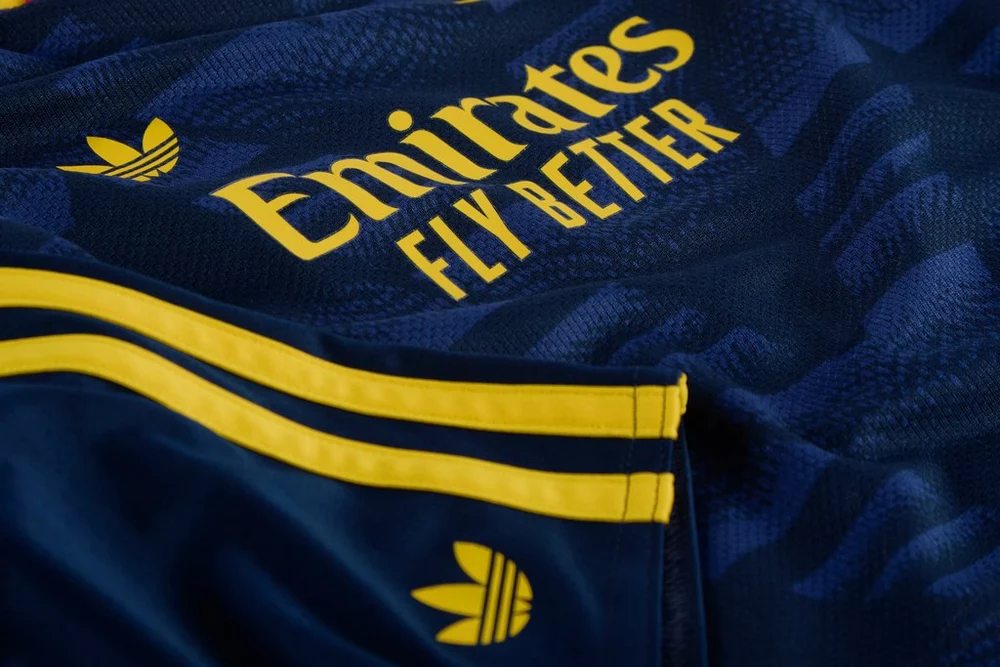 Arsenal 26/27 adidas Kids' Away Kit