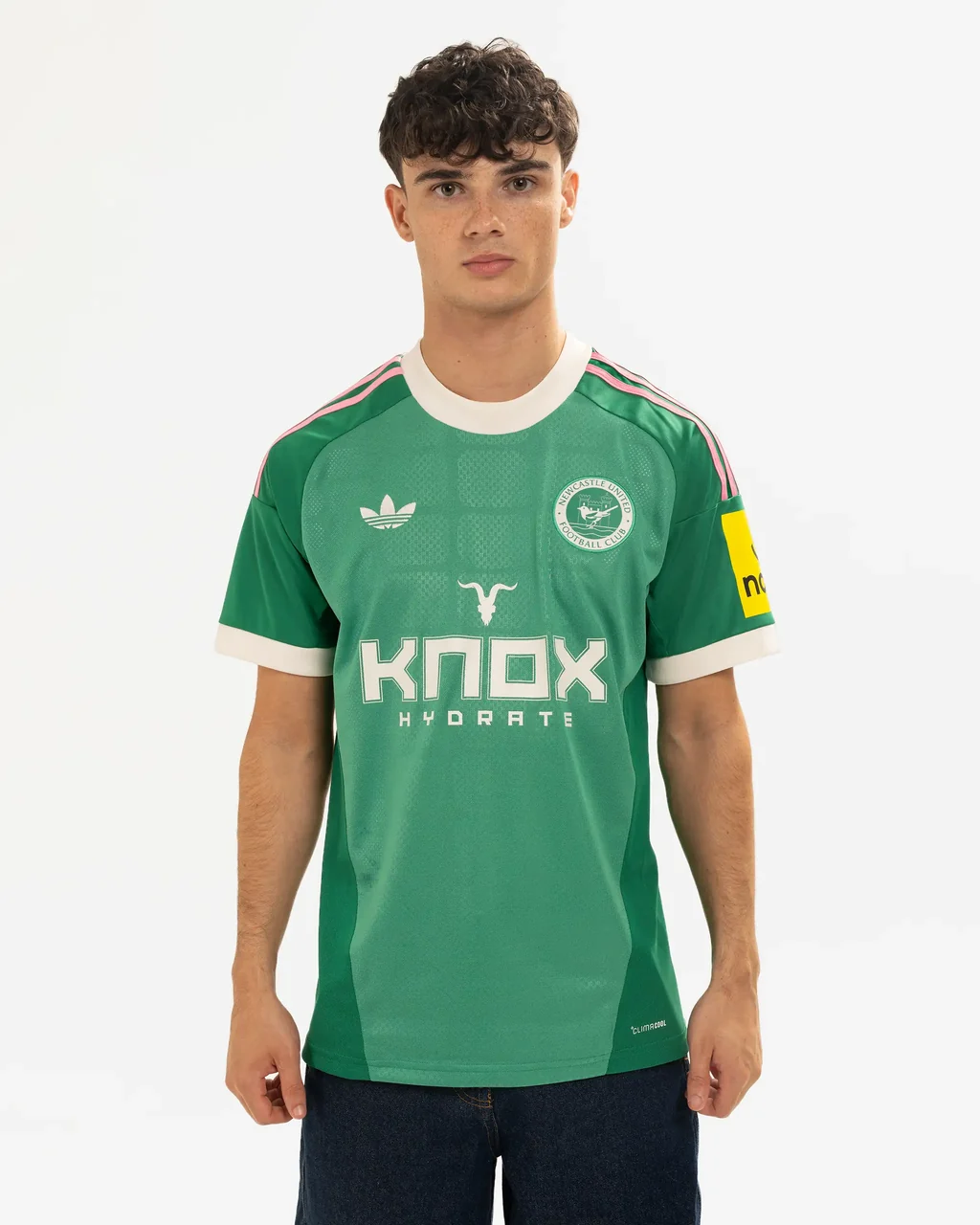 Newcastle United 26/27 Green Goalkeeper Shirt