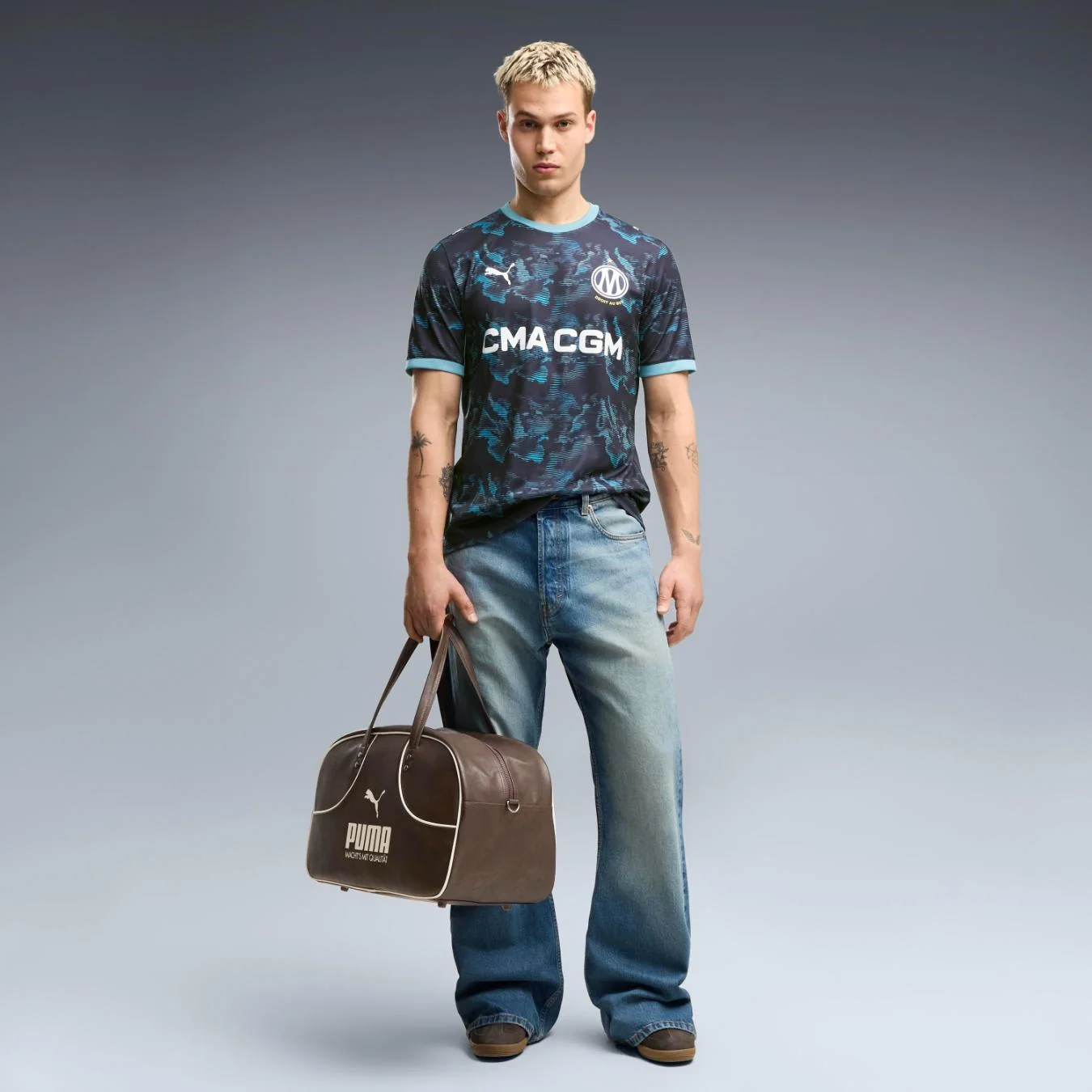 OM 26/27 Away Kit