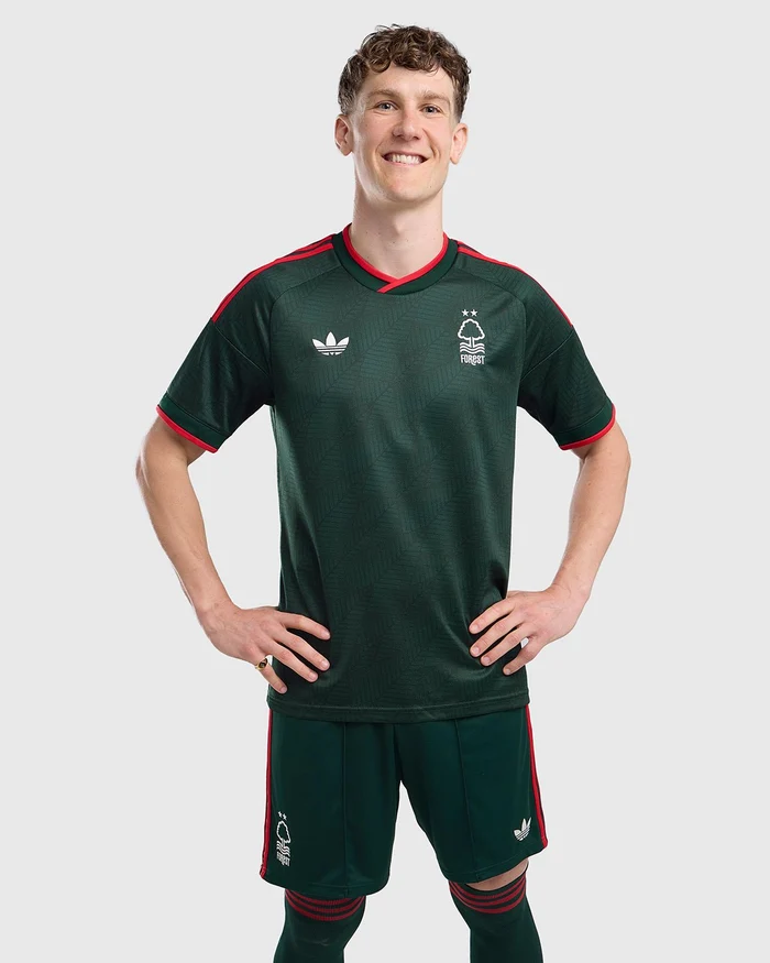 Nottingham Forest Auswärtstrikot 2026/27  